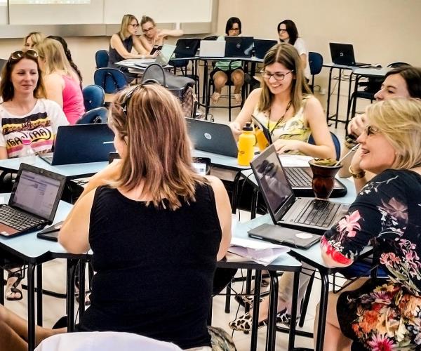 Formação Personalizada de Professores